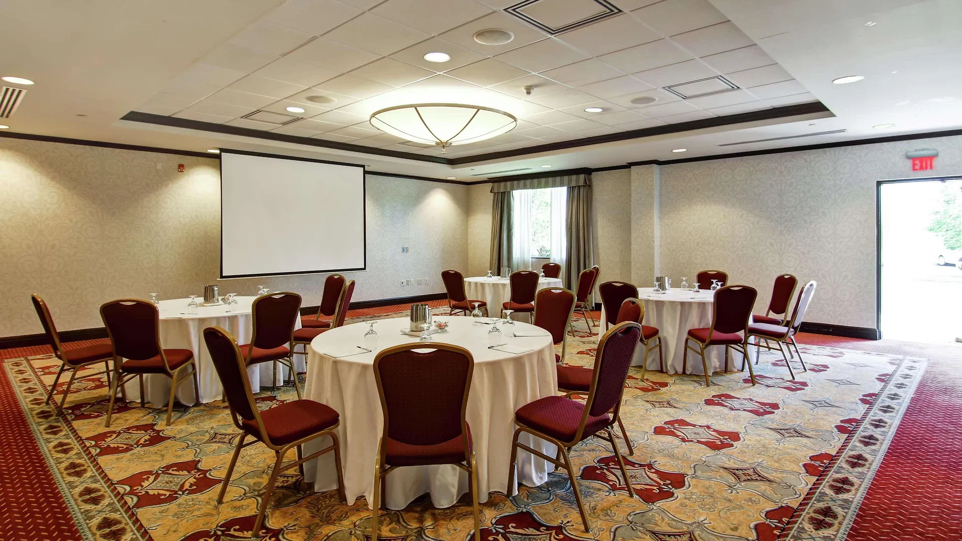 Homewood Suites By Hilton Toronto Airport Corporate Centre