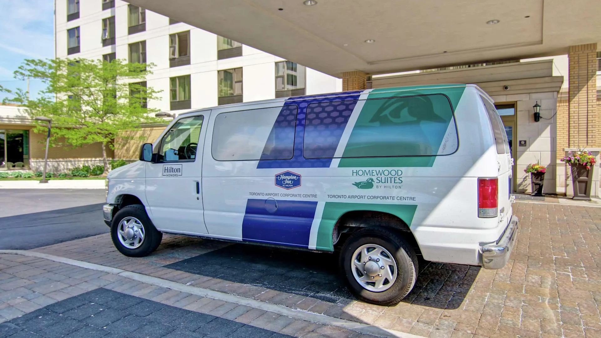 Homewood Suites By Hilton Toronto Airport Corporate Centre 3*,