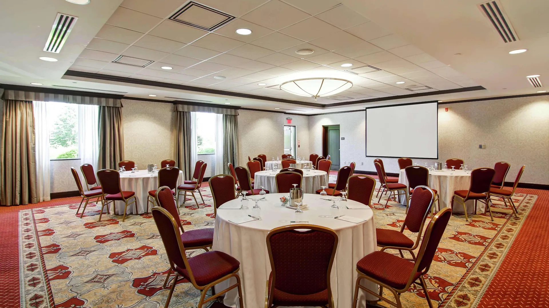 Homewood Suites By Hilton Toronto Airport Corporate Centre Hotel