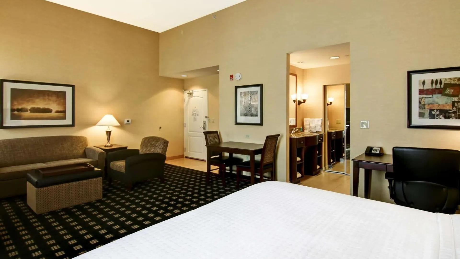Homewood Suites By Hilton Toronto Airport Corporate Centre