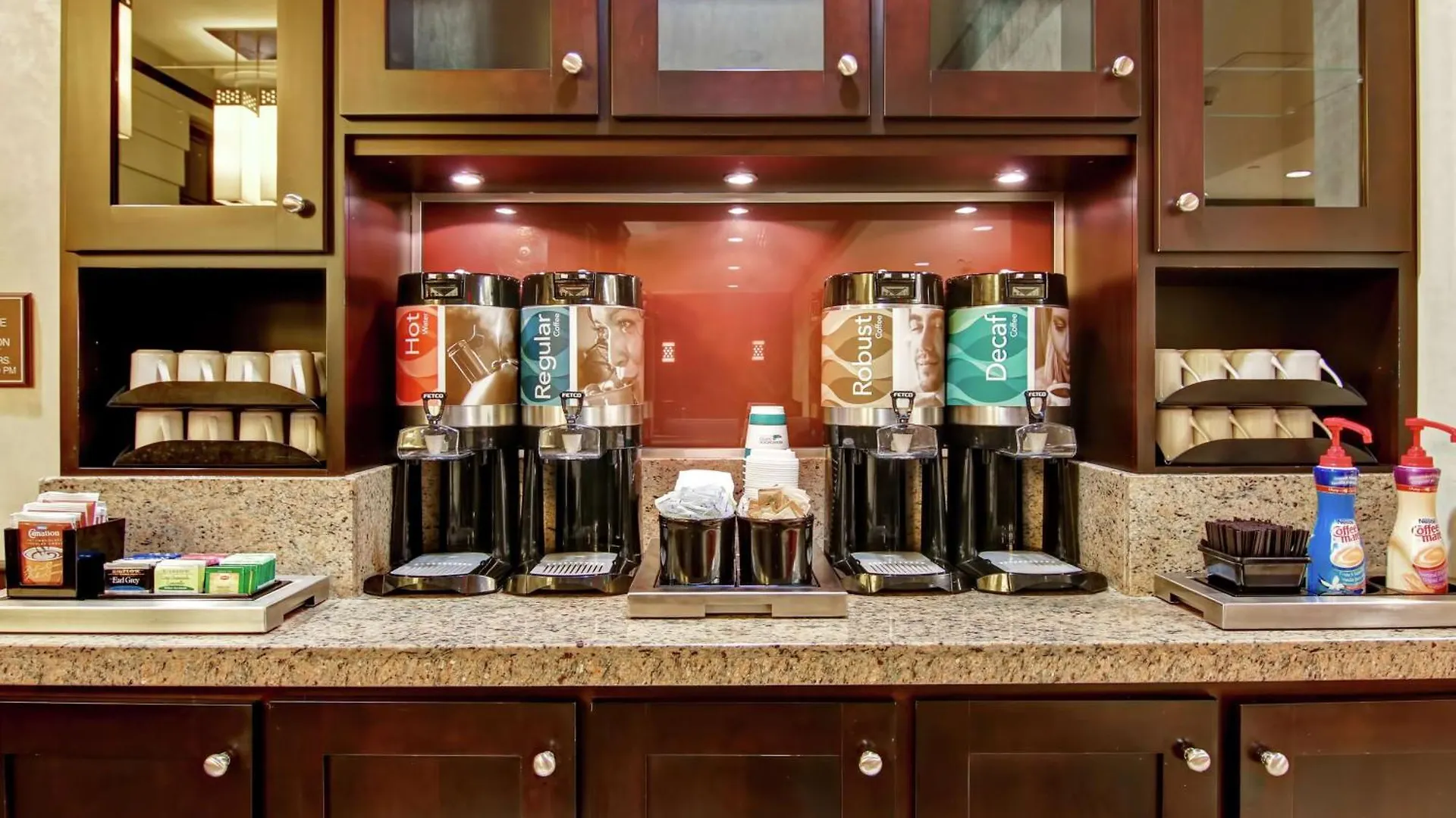 Homewood Suites By Hilton Toronto Airport Corporate Centre 3*,  Canada