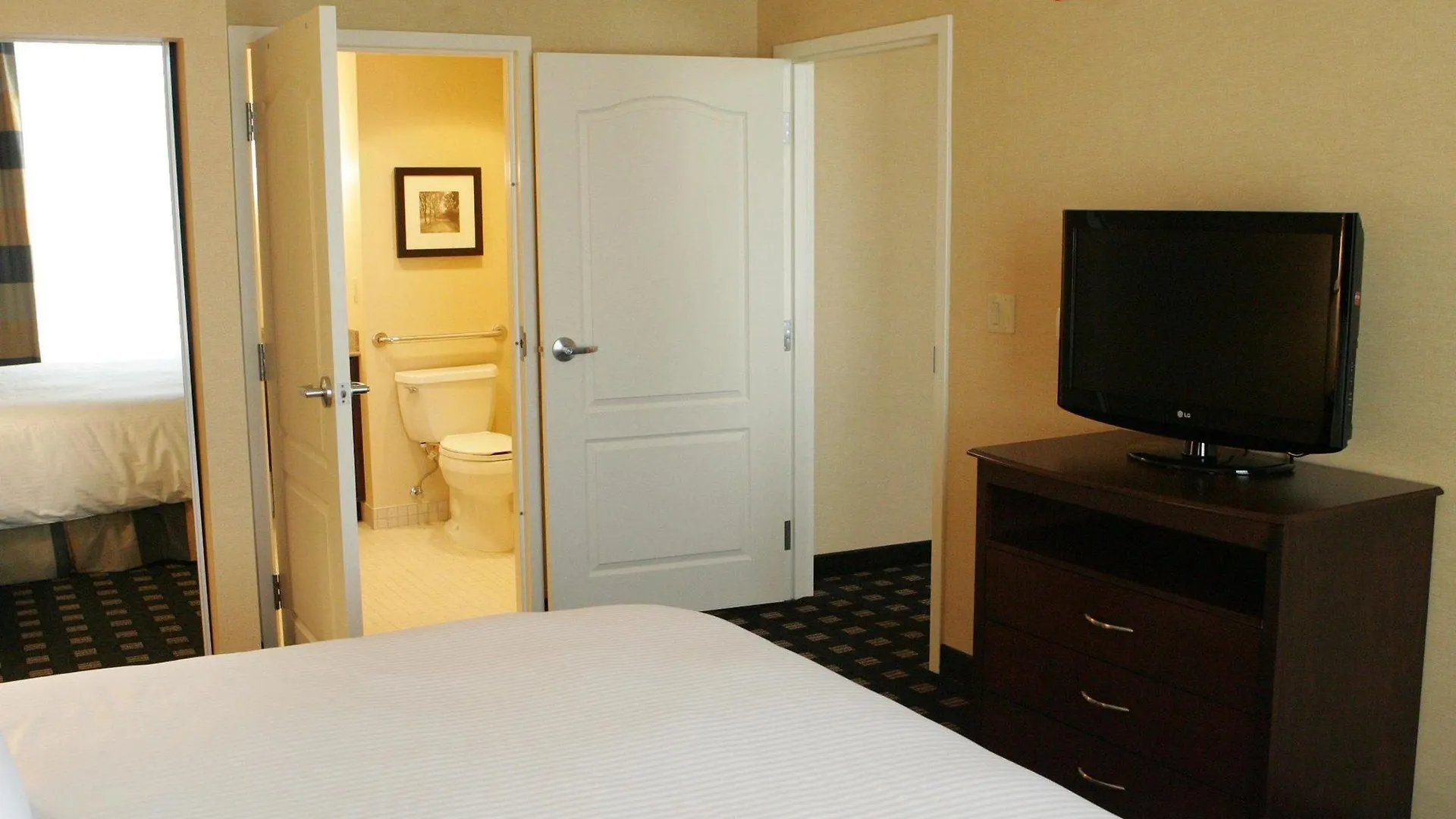 Hotel Homewood Suites By Hilton Toronto Airport Corporate Centre